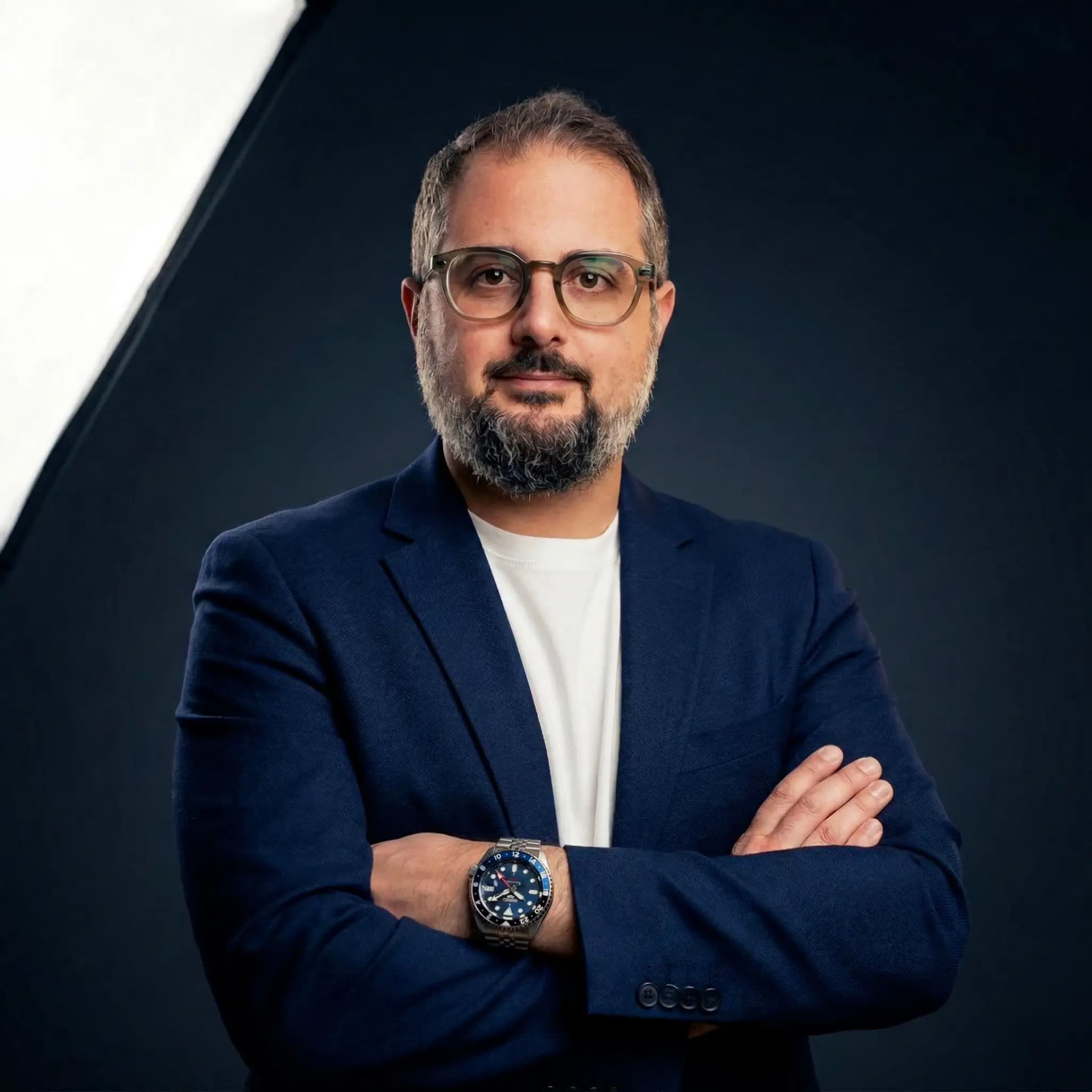Ritratto in studio di Manuel Diamanti