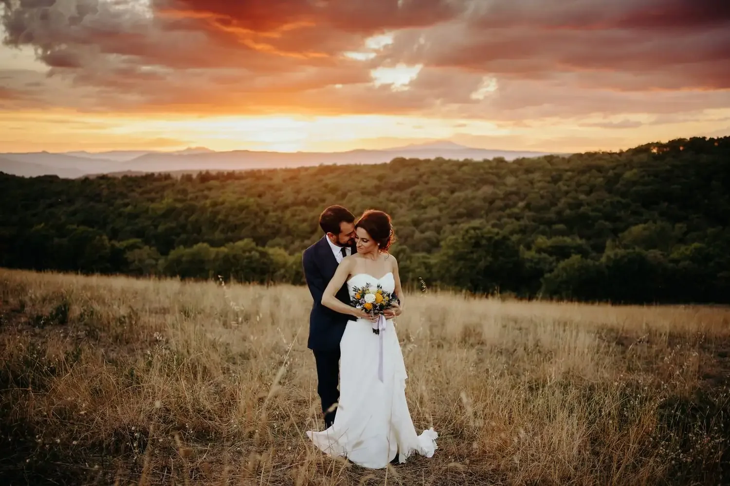 Giulia & Francesco una favola a Villa Laura — Borgo San Faustino · Villa Laura, Orvieto, Umbria