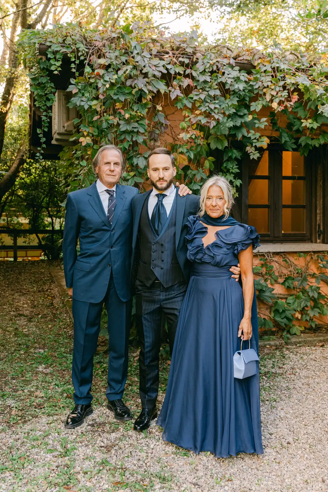 Ritratto di famiglia prima della cerimonia