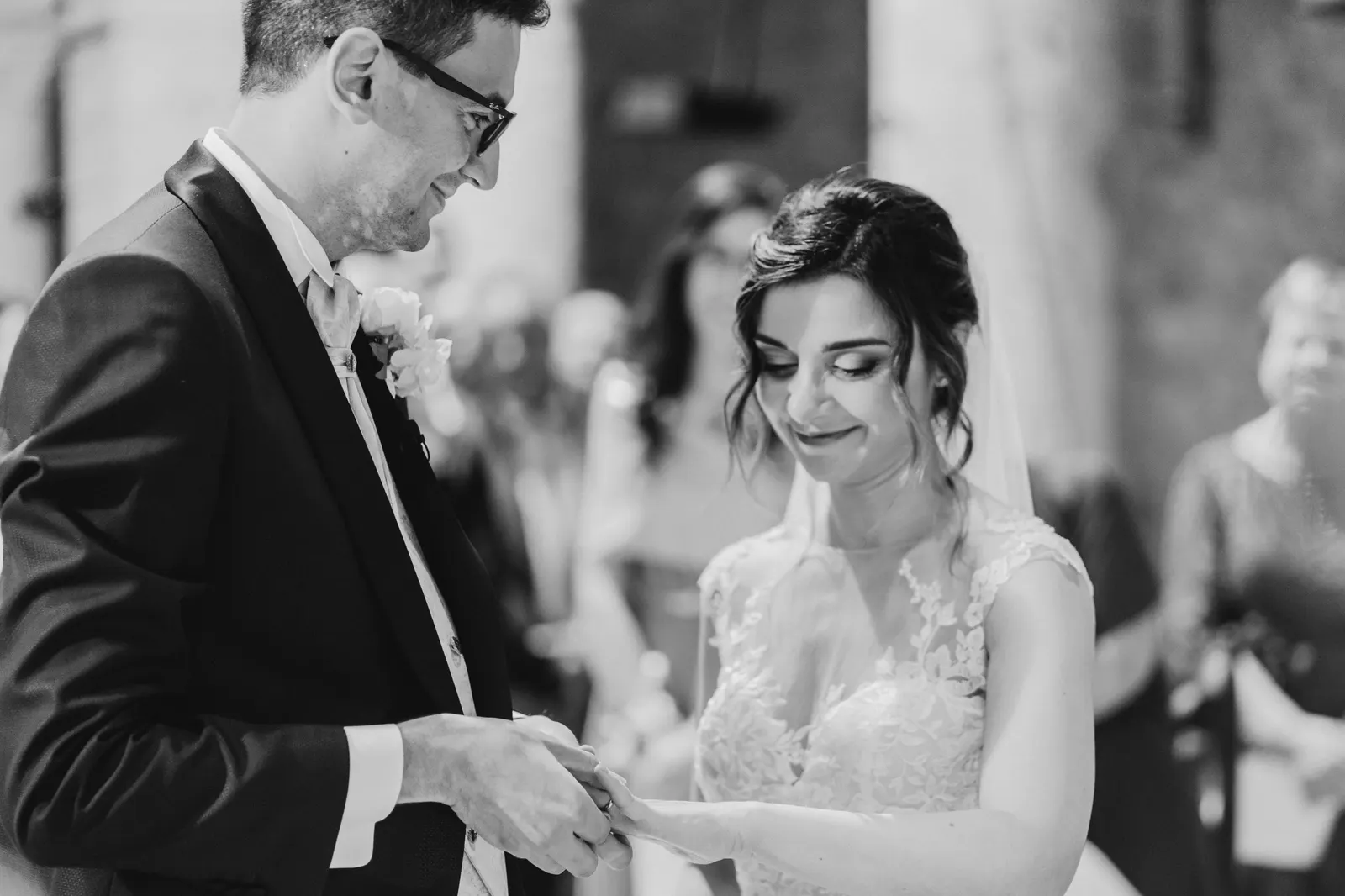 Martina daniele wedding kiss church ceremony
