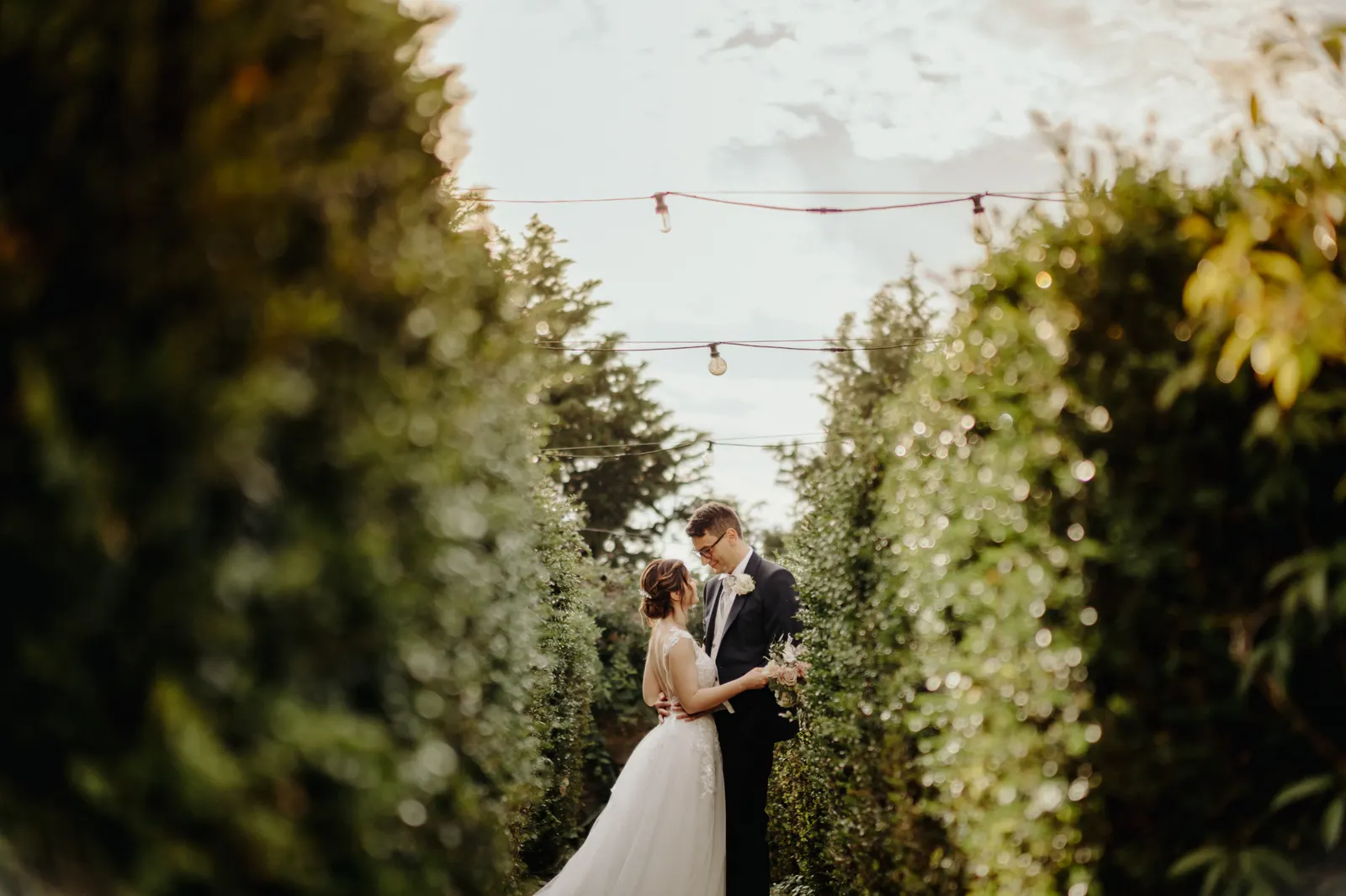 Martina daniele outdoor wedding photos umbria
