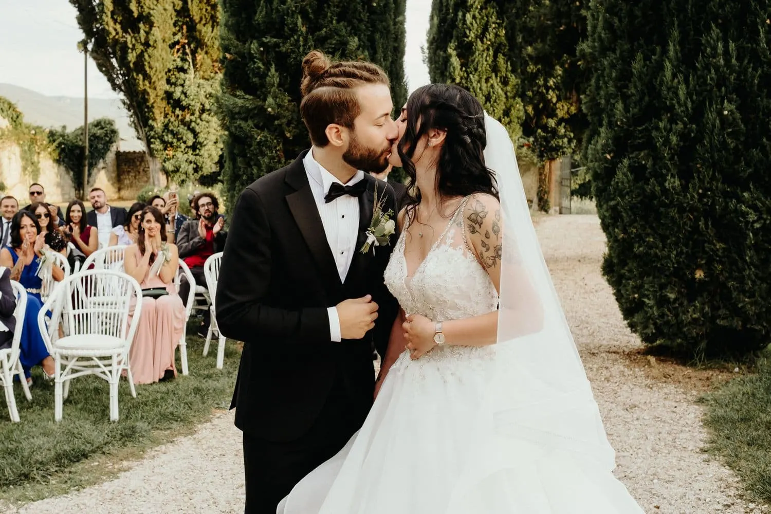 San pietro sopra le acque couple kiss romantic