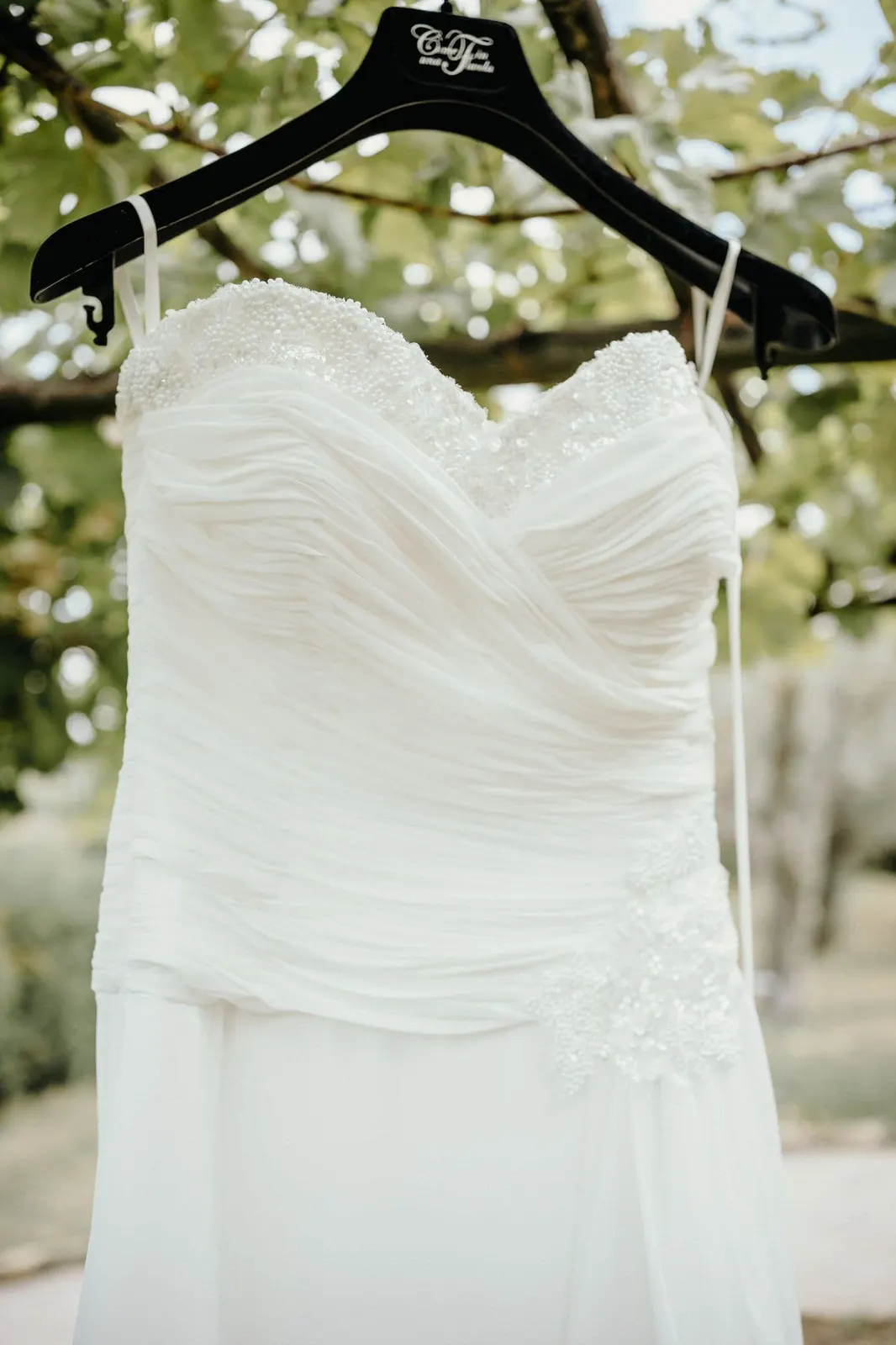 Borgo san faustino villa laura bridal dress detail